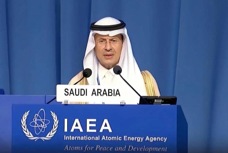 السعودية تعتزم بناء أول محطة للطاقة النووية للإسهام في التنمية الوطنية