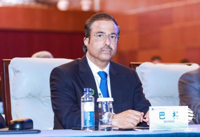 وزير المواصلات والاتصالات: نسعى لمواصلة تطوير قطاع المواصلات والاتصالات بما يعزز استدامته