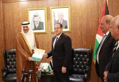 أول سفير سعودي بفلسطين.. السديري يصل إلى الضفة الغربية
