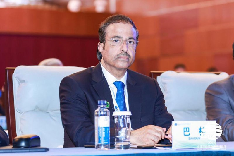 وزير المواصلات والاتصالات: نسعى لمواصلة تطوير قطاع المواصلات والاتصالات بما يعزز استدامته