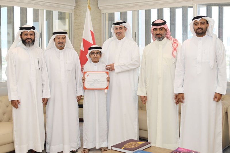 وزير العدل يُكرِّم الفائزين بالمركز الأول بجائزة الأمير سلطان بن سلمان والمركز الثاني في مسابقة الشيخة فاطمة بنت مبارك للقرآن