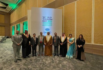 فخرو يبحث مع وزيري السياحة الهندي والتركي تعزيز التعاون السياحي