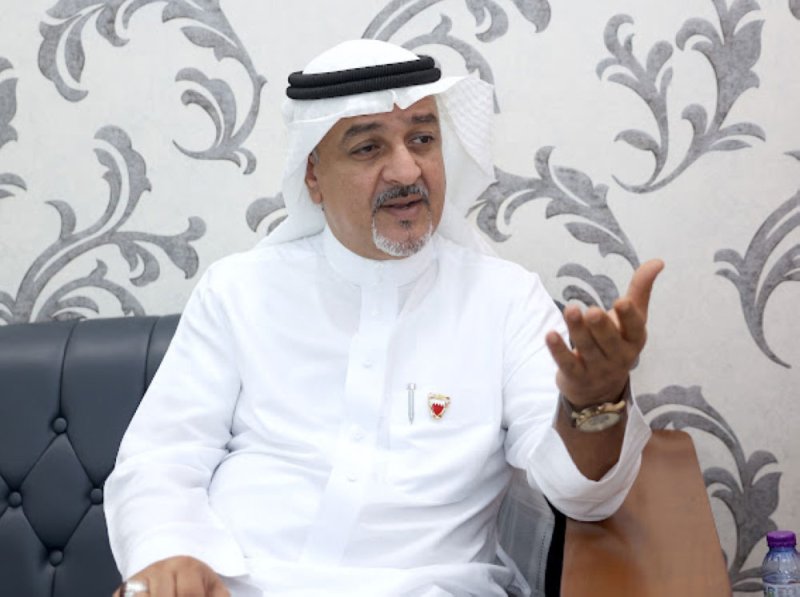 المحفوظ: سنتين لإنتقال العامل الأجنبي لصاحب عمل آخر