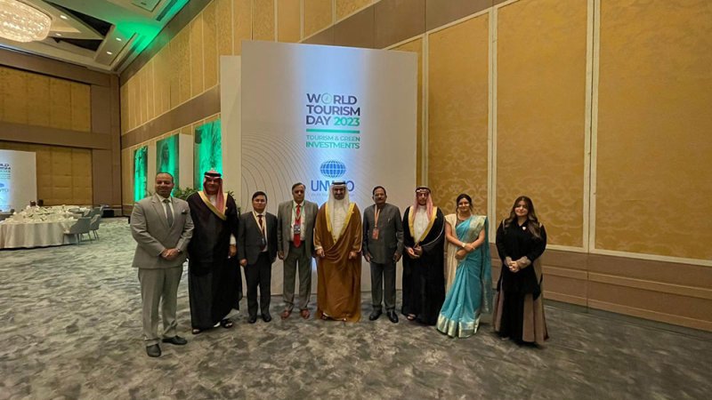 فخرو يبحث مع وزيري السياحة الهندي والتركي تعزيز التعاون السياحي