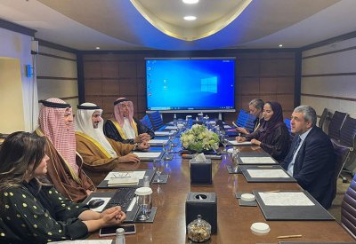 فخرو يبحث تعزيز العمل السياحي المشترك مع الأمين العام لمنظمة السياحة العالمية