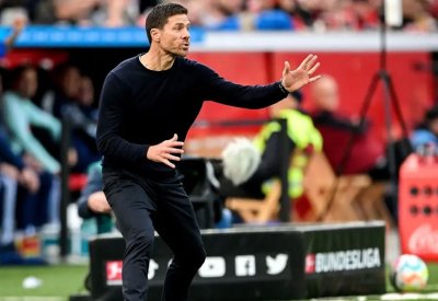 ألونسو يعلق على ارتباط اسمه بتدريب ريال مدريد