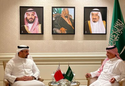 الوزير فخرو يلتقي وزير السياحة السعودي