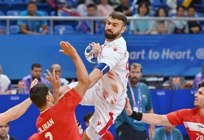 أحمر اليد يواصل انتصاراته بالفوز على إيران في الأسياد