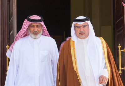 سمو ولي العهد نائب القائد الأعلى للقوات المسلحة يقدم واجب العزاء لعائلة الشهيد الملازم أول حمد الكبيسي