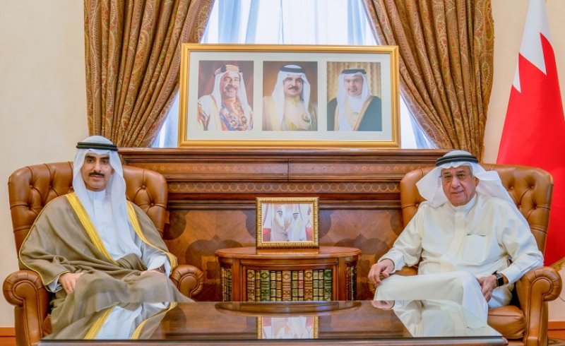 مستشار جلالة الملك لشؤون الإعلام يستقبل سفير دولة الكويت لدى المملكة