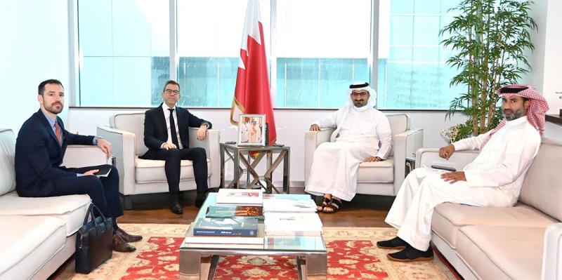 وزير الصناعة والتجارة يستقبل سفير الجمهورية الفرنسية بمناسبة تعيينه سفيراً لبلاده لدى المملكة