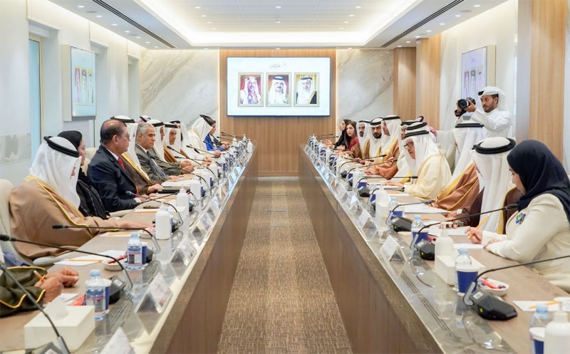 وزير الخارجية يطلع السلطة التشريعية على آخر المستجدات في الشأن السياسي المحلي والدولي