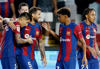 برشلونة يربط "المراهق المعجزة" بمليار يورو