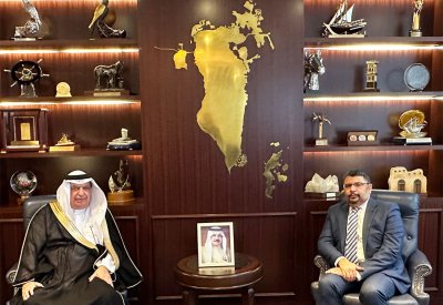 وزير شؤون الكهرباء والماء يستقبل الكاتب الصحفي جمال الياقوت