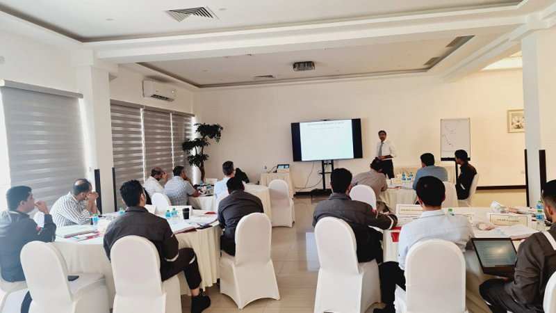 جامعة البحرين تقيم دورة تدريبية متخصصة لمهندسي شركة "بابكو"