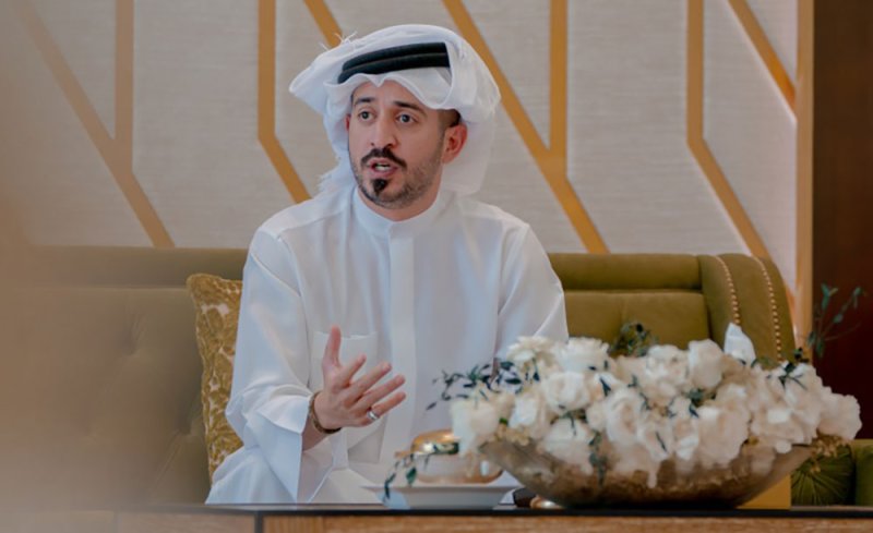 خالد بن حمد يلتقي الطلبة الحاصلين على "مقاعد خالد بن حمد الجامعية"