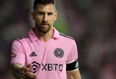 ميسي يحصل على وعد "العودة إلى برشلونة".. وهذا السبب
