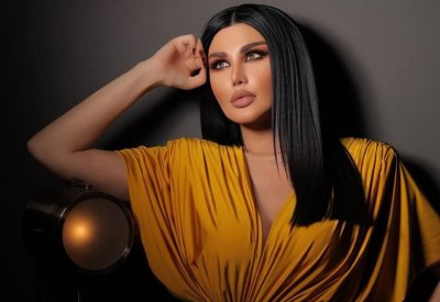 جيني إسبر في لجنة تحكيم مسابقة ملكة جمال الكون