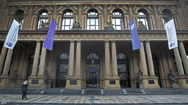 صحوة السندات تطيح بالأسهم الأوروبية لليوم الثالث
