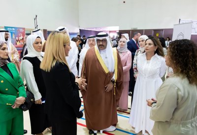 وزير التربية والتعليم يفتتح معرض "الجامعات" في مدرسة بيان البحرين