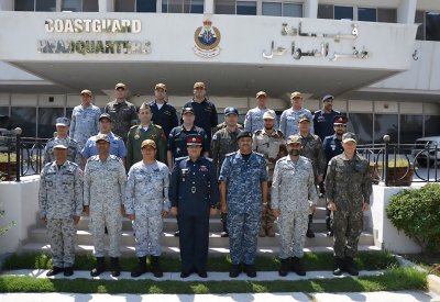 قيادة خفر السواحل تستقبل وفدا من القوات البحرية المشتركة (CMF)