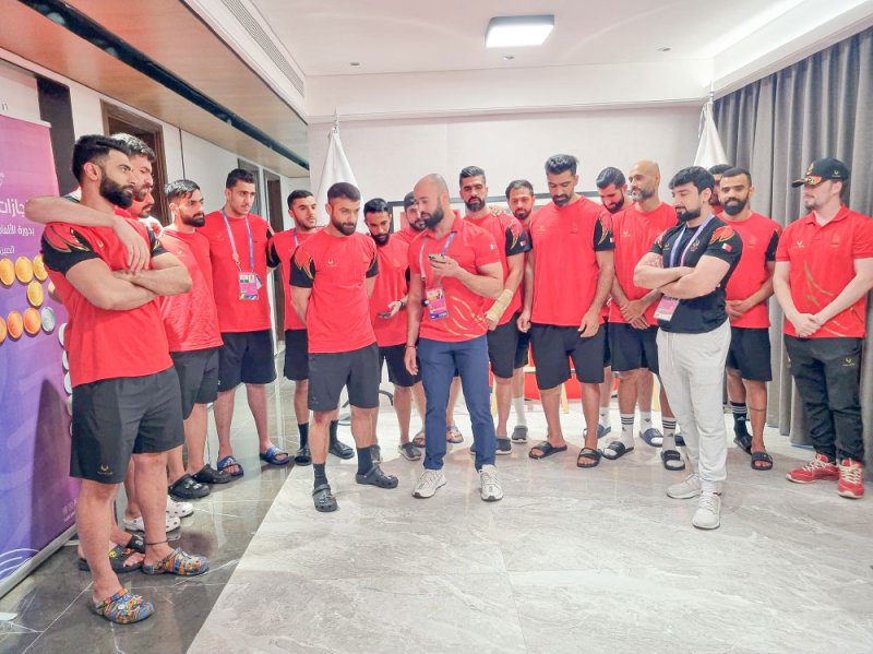 خالد بن حمد يشيد بإنجازات المنتخبات الوطنية بآسياد هانغتشو 2022