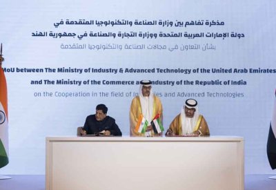 الإمارات والهند توقعان مذكرة تفاهم للتعاون في قطاعات الصناعة والتكنولوجيا المتقدمة