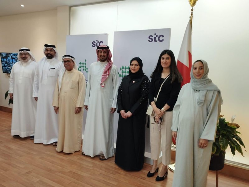 بلدية المنطقة الشمالية تستلم 1000 شتلة زراعية بمساهمة من شركة stc البحرين