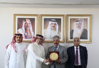"المؤسسة الملكية" و"عطلات البحرين" توقعان مذكرة تفاهم