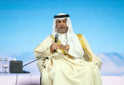 وزير النفط والبيئة يشارك في الطاولة المستديرة لفريق الوزراء المعني بالتمويل المناخي