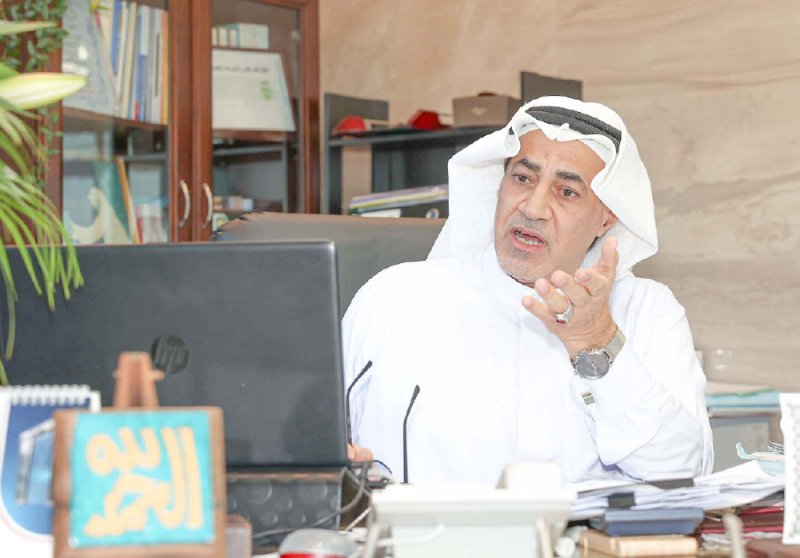 المحامي التاجر لـ “البلاد”: قضايا “المعلقات” موجودة ويجب ألا نضع رؤوسنا بالرمال