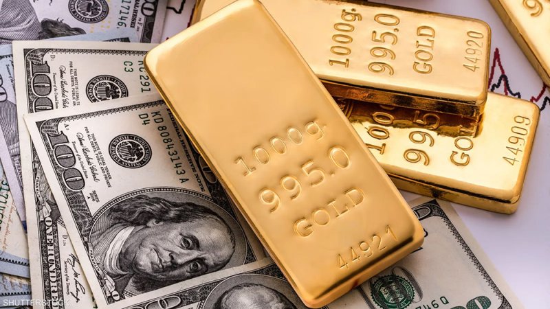 توقعات بأن يعزز الهجوم على إسرائيل جاذبية الذهب والدولار