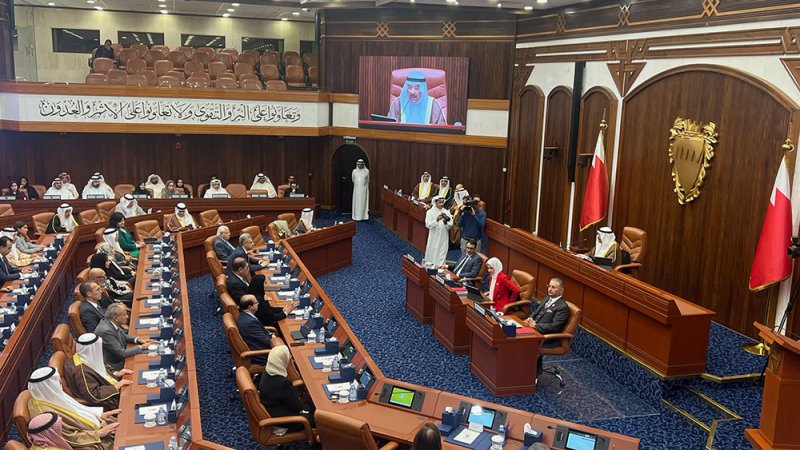 الصالح يترأس جلسة الشورى الاجرائية الأولى
