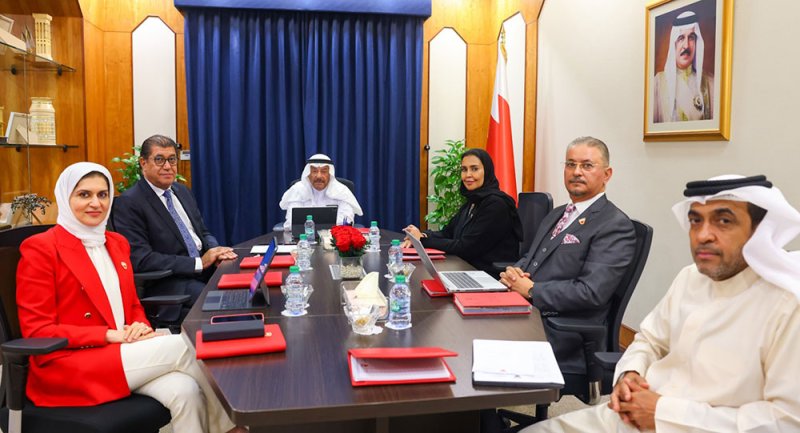 مكتب "الشورى" يشيد بالإضاءات الوطنية والمضامين الشاملة في الخطاب السامي لجلالة الملك المعظّم خلال افتتاح دور الانعقاد الثاني
