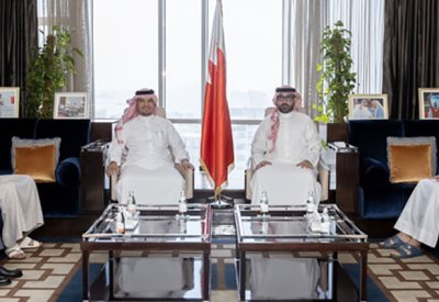 الأمين العام للمجلس الأعلى للشباب والرياضة يستقبل الرئيس التنفيذي لشركة (إس تي سي) البحرين