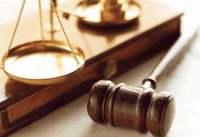 خِلاف يقود أحدهم لإشعال الحريق في ممتلكات آخر
