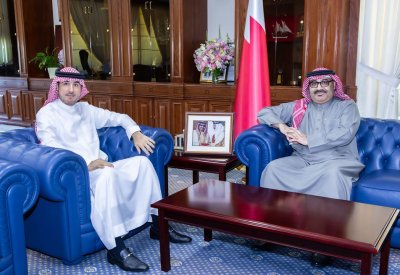 "التربية" و"التمويل الكويتي" يبحثان دعم بعثات الطلبة المتفوقين