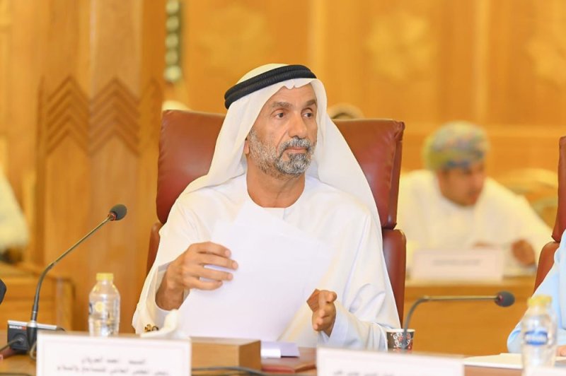 استقطاب الرئيس الأسبق للبرلمان العربي د. أحمد الجروان لكتاب "البلاد"