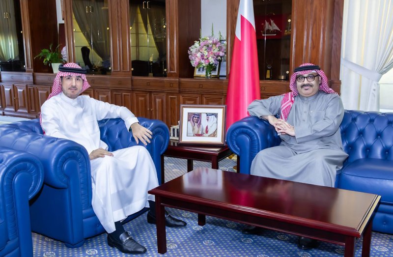 "التربية" و"التمويل الكويتي" يبحثان دعم بعثات الطلبة المتفوقين