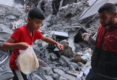 أزمة ممر غزة الآمن .. حماس ترفض خروج الفلسطينيين وتطلب إدخال المساعدات