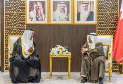 رئيس مجلس الشورى يشيد بمبادرات وبرامج نادي الخريجين لتعزيز الحركة الأدبية والثقافية