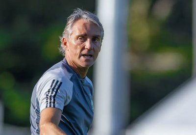 مانشيني يبحث عن فوزه الأول مع السعودية في ودية ضد نيجيريا