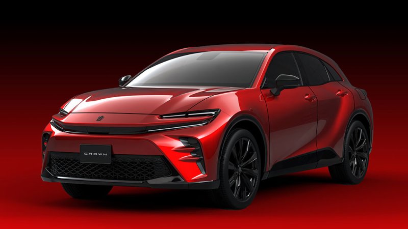تقديم تويوتا كراون سبورت SUV الجديدة