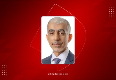 رصف الأرض الرملية المقابلة لمقبرة المحرق