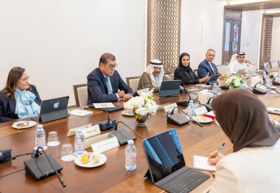 مكتب "الشورى" يؤكد مواصلة تعزيز الحراك التشريعي واستثمار التعاون مع السلطة التنفيذية لتحقيق توجيهات جلالة الملك المعظَّم