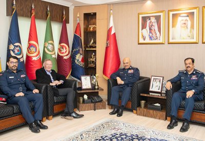 رئيس الأمن العام يستقبل المستشار بروس مين