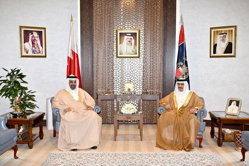 وزير الداخلية يبحث مجالات التعاون والتنسيق مع معالي وزير المالية