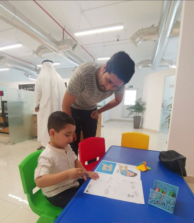 بلدية المنطقة الجنوبية تدشن ركن "البلديون الصغار " التوعوي بمركز خدمة العملاء بالرفاع