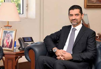 وزير شؤون البلديات والزراعة يستقبل السفير الهندي