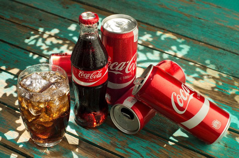 تجربة من كوكا كولا لصنع أغطيتها من غاز CO2